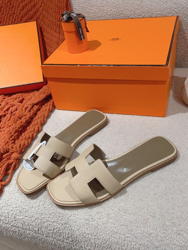 Hermes Slippers